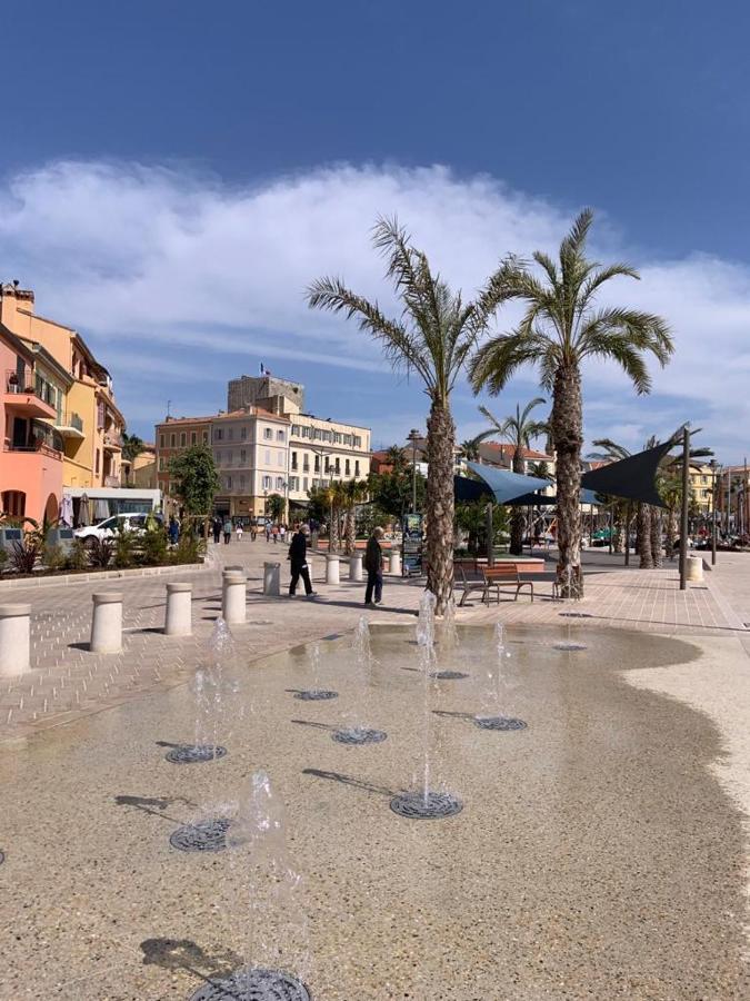 Le Gabian, Duplex Proche Plage Et Centre Sanary-sur-Mer Buitenkant foto